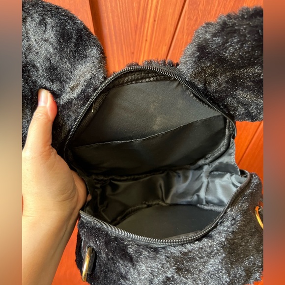 FUZZY MICKEY MOUSE HEAD SLING W. removable straps - Picture 7 of 7